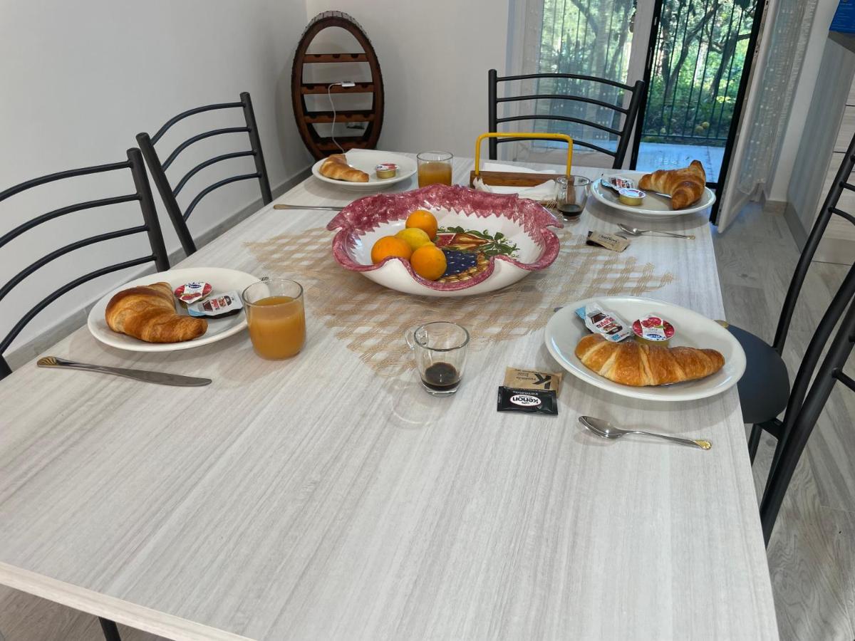 Sorrento Realty Holidays - The Smile Of The Sun Exterior foto